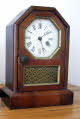 Antique mantel clock: Teutonia